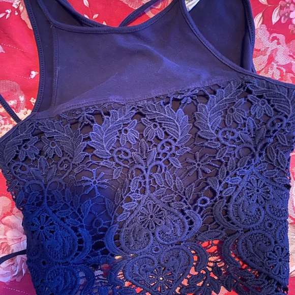 Cropped tank top - Picture 3 of 4
